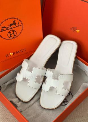 Шлепанцы в стиле hermes