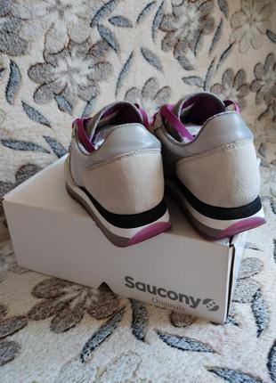 Оригінальні жіночі кросівки saucony