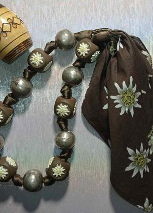 Вінтажні намисто в стилі бохо, в етно-стилі, у народному стилі.