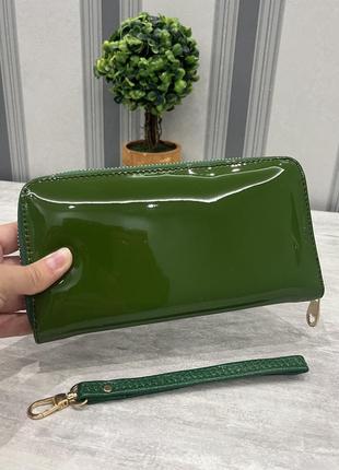Зеленый женский кошелек3 фото