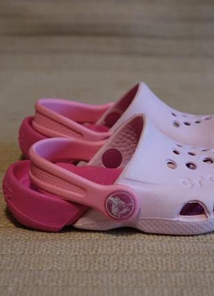 Фирменные босоножки-сабо розового цвета crocs c 5 ( 22 р.).5 фото