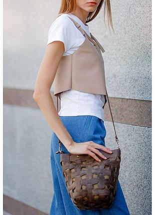 Шкіряна плетена жіноча сумка пазл m темно-коричнева crazy horse