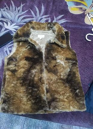 Безрукавка мех 44-46 без застежки