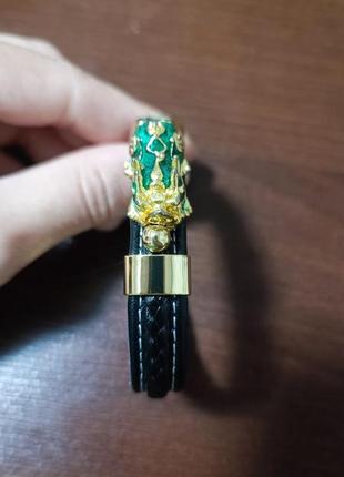 Кожаный браслет