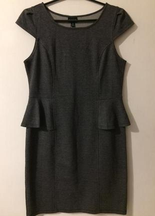 En focus studio платье сукня с баской