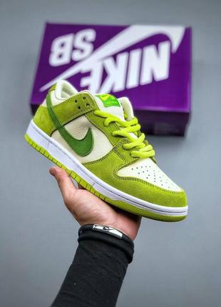 Nike sb dunk apple green