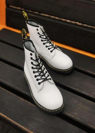 Сапоги демисезон dr. release martens 1460 white