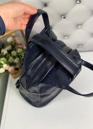 Жіночий рюкзак-сумка трансформер з текстурованої екошкіри10 фото