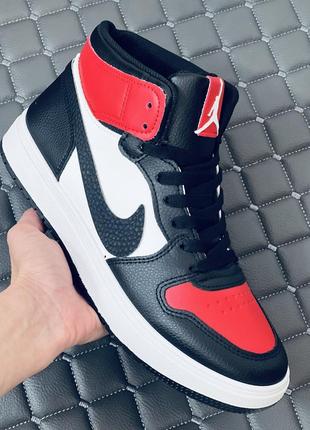 Кросівки хайтопи чоловічі nike air retro jordan 1 кросовки чоловічі найк аір ретро джордан1 фото