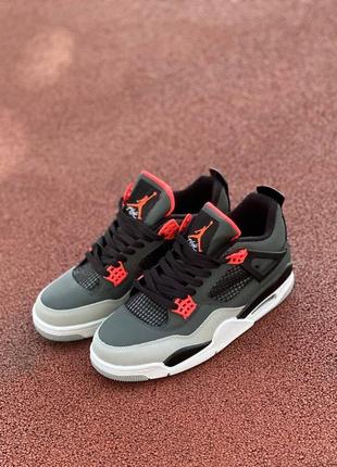 Чоловічі кросівки jordan retro 4