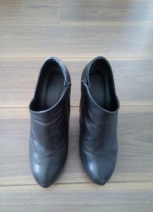 Ботильйони