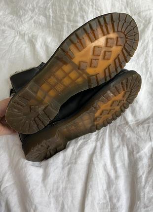 Dr. martens оригинал черные сапоги ботинки нубук утепленные serena 4110 фото