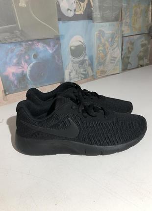 Кроссовки nike