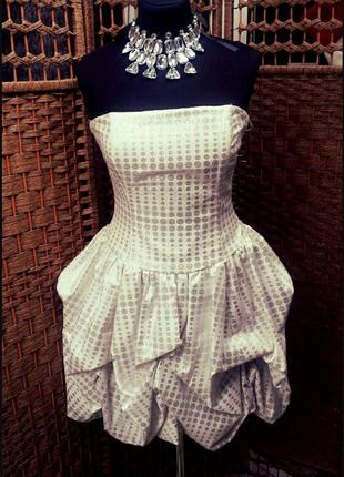 Дуже гарне плаття в горох сріблястий