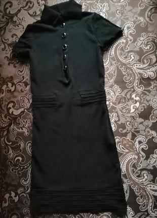 Чёрное платье классическое миди спортивное на пуговицах с воротником под пояс вискоза1 фото