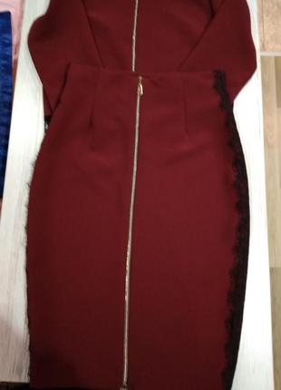Супер новый костюм темно бордовый,топ с юбкой завышенной,крутая модель.6 фото
