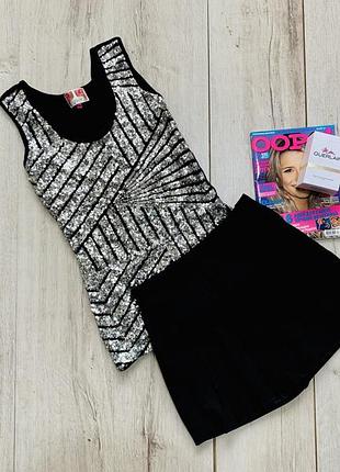 Очень классный набор майка в пайетках и шорты