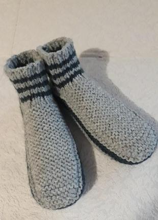 Шкарпетки носочки тапочки ручна  робота.2 фото