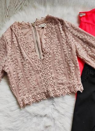 Бежевий рожевий ажурний кроп топ коротка блуза з декольте вирізом гіпюр вишивка ошатний1 фото