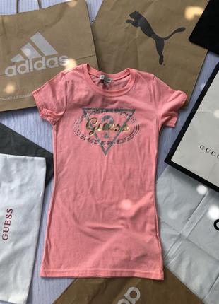 Футболка guess