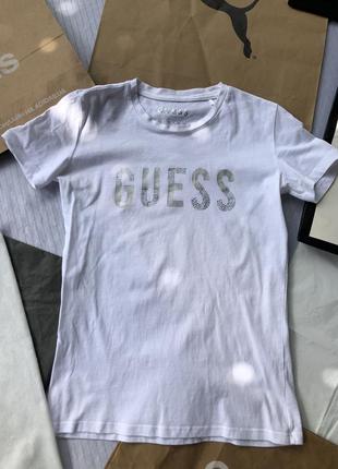 Стильная футболка guess2 фото