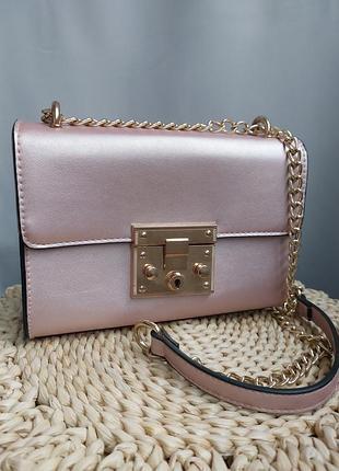 Стильна жіноча сумка клатч колір пудра