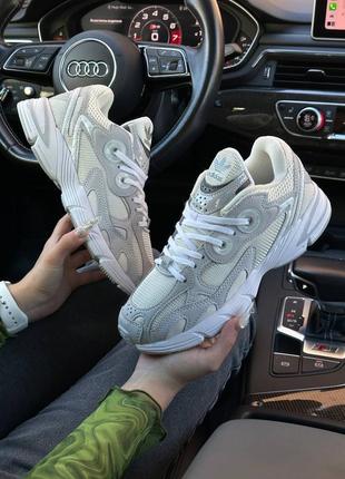 Жіночі кросівки adidas astir originals