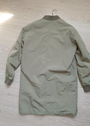 Куртка курточка удлиненная плащ плащик ветровка ветровка ветровочка bershka2 фото