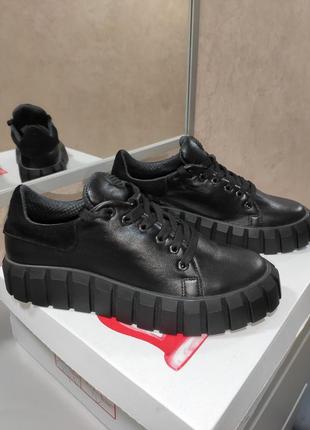 Кеды женские кожа