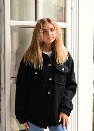 Женская теплая рубашка черная хаки бордовая зеленая бежевая лиловая базовая на пуговицах осенняя зимняя