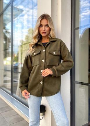 Женская теплая рубашка черная хаки бордовая зеленая бежевая лиловая базовая на пуговицах осенняя зимняя