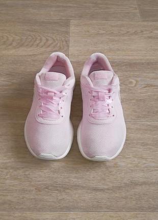 Кроссовки розовые nike tanjun 32 размер