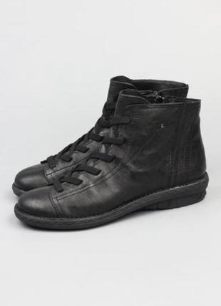 Фирменные кожаные ботинки khrio as98 vagabond