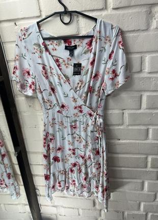 Сукня на запах