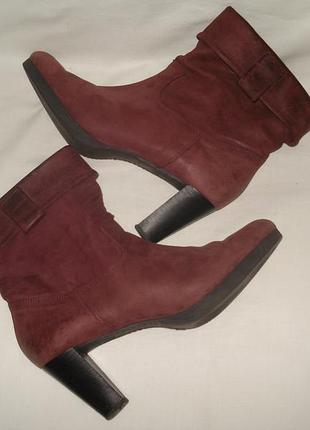 Фірмові брендові шкіряні черевички колір фуксії