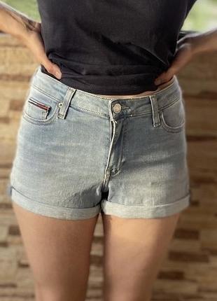 Джинсові шорти tommy jeans