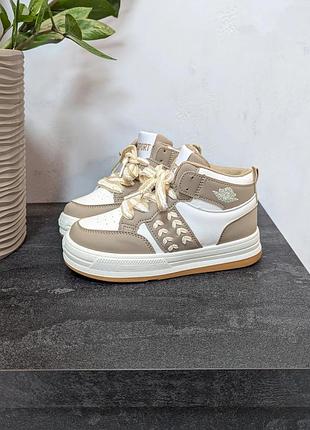 Стильные хайтопы, осенние кроссовки для девочек.