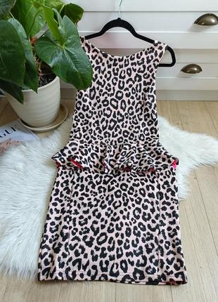 Леопардовое платье футляр от jane norman, размер m