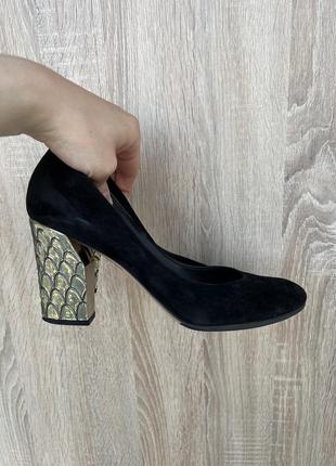 Туфлі casadei