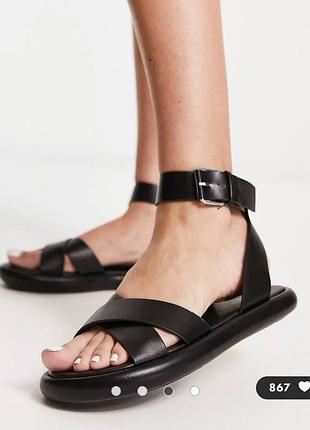 Босоножки сандали черные женские only с поперечной пряжкой