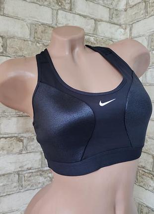 Топ  nike