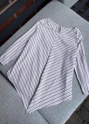 Блуза асимметричная в полоску