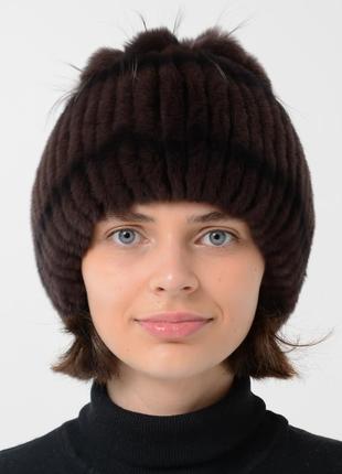 Женская шапка из натурального меха кролика