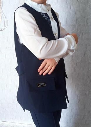Школьный костюм жилетка+брюки8 фото