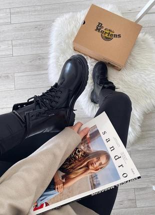 Зимние ботинки с мехом dr. martens черные, доктор мартенс, мартинс5 фото