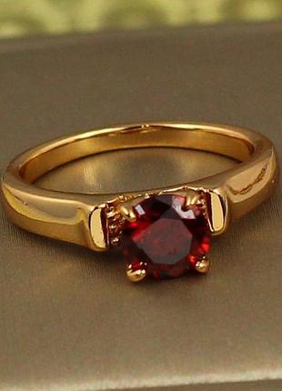 Кольцо  xuping jewelry красный фианит на высоких ножках р 17 золотистое