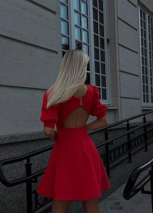 Платье короткое однотонное с открытой спиной качественное стильное трендовое черное красное7 фото