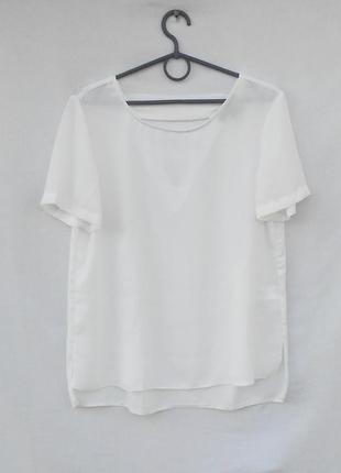 Легкая летняя легкая блузка