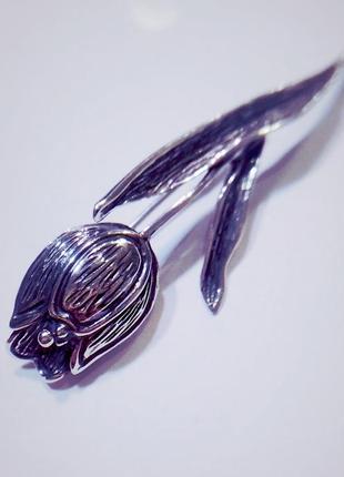 Брошь "фан-фан".