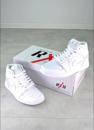 Женские кроссовки nike air jordan white 3.09 фото